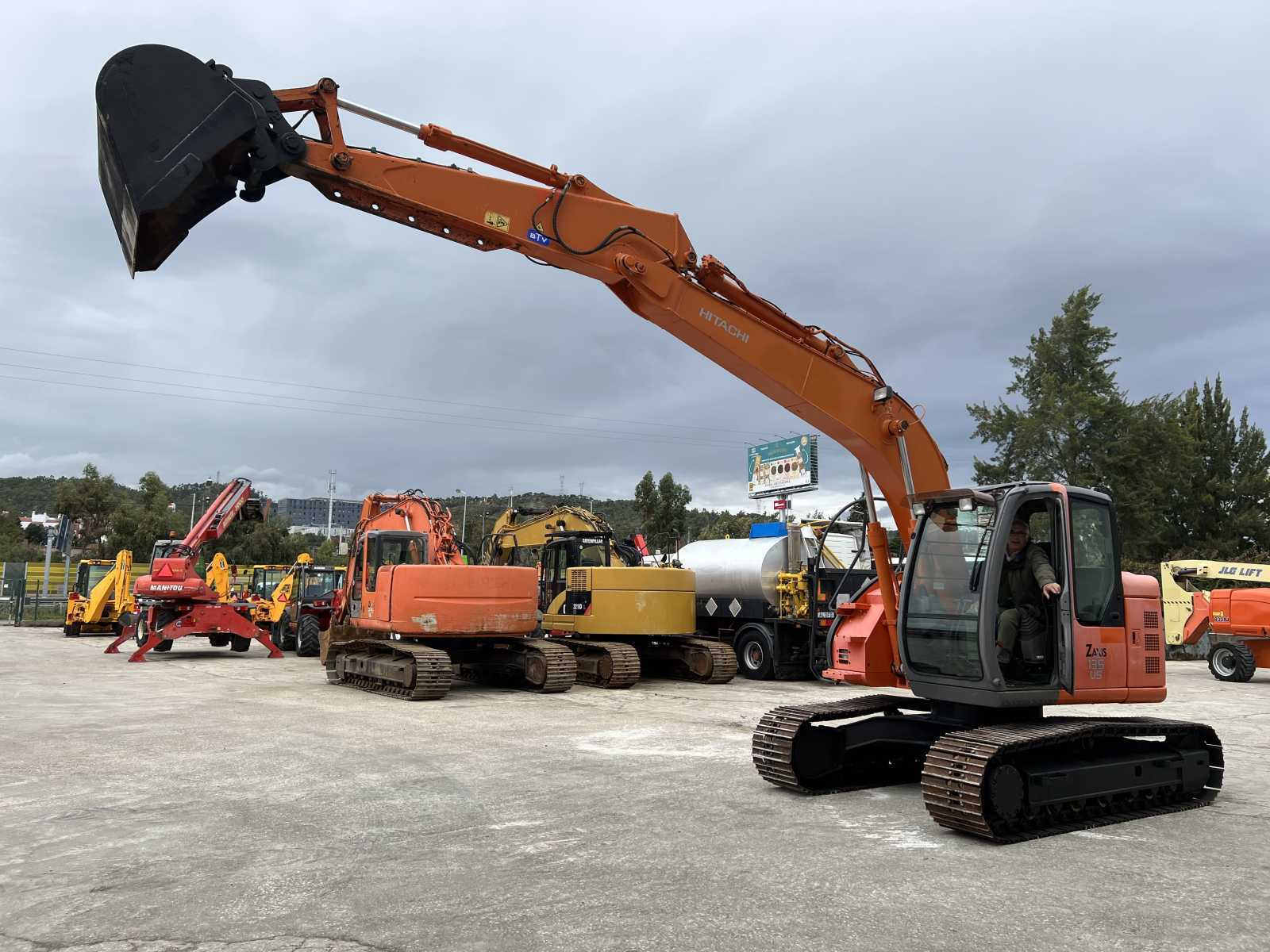 HITACHI ZX 135 US - TERMÁQUINA HITACHI ZX 135 US - TERMÁQUINA